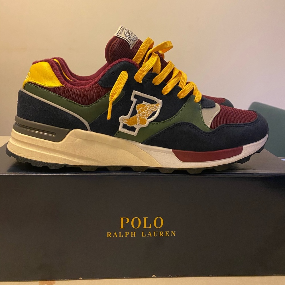 Polo Trackster 100 Sneaker Sz 11.5